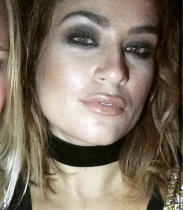 Cuckold expose his wife