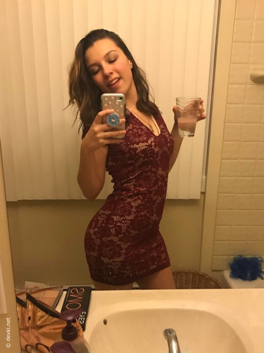 Cute naked girl with tight pussy