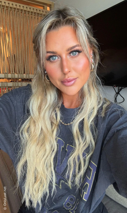 Just a selfie of my 30 year old face
