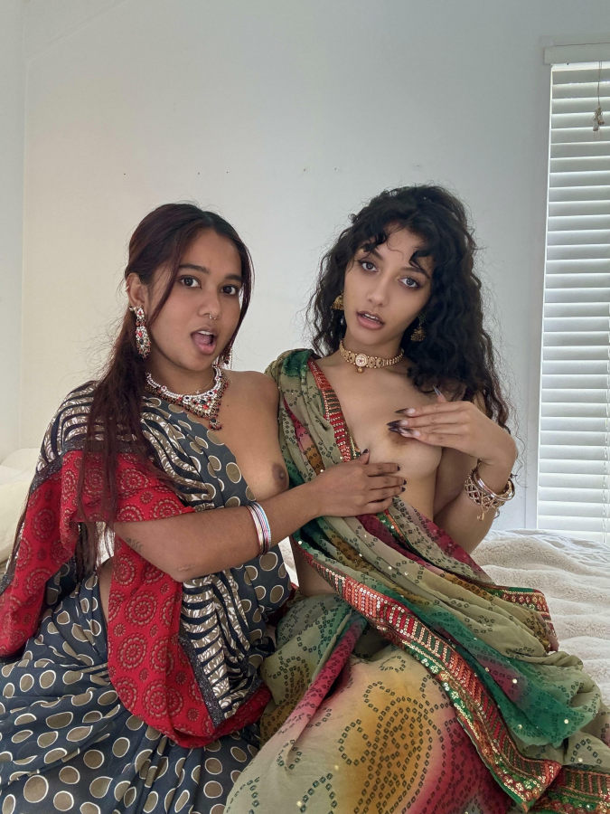 are you bringing a friend or keeping us all to yourself (f)