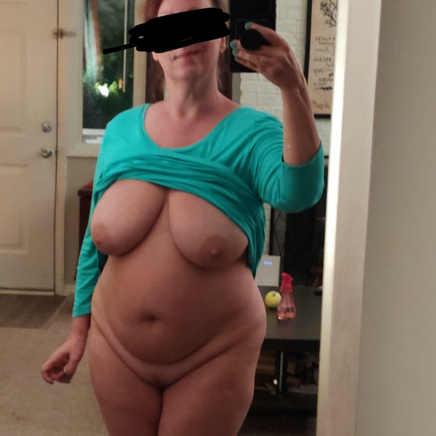 I love the way you look at me, sweetie