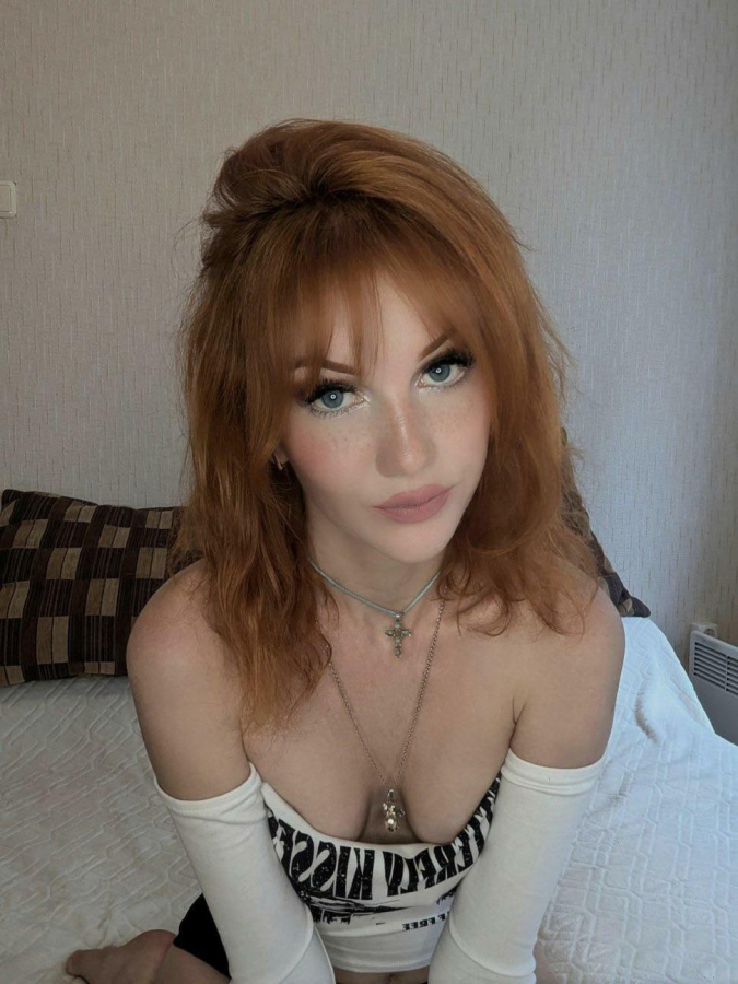 what do you think of my new downblouse?