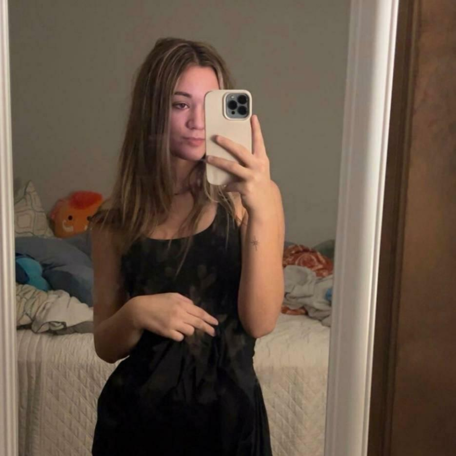 Call me your babygirl as I'll be stripping for you