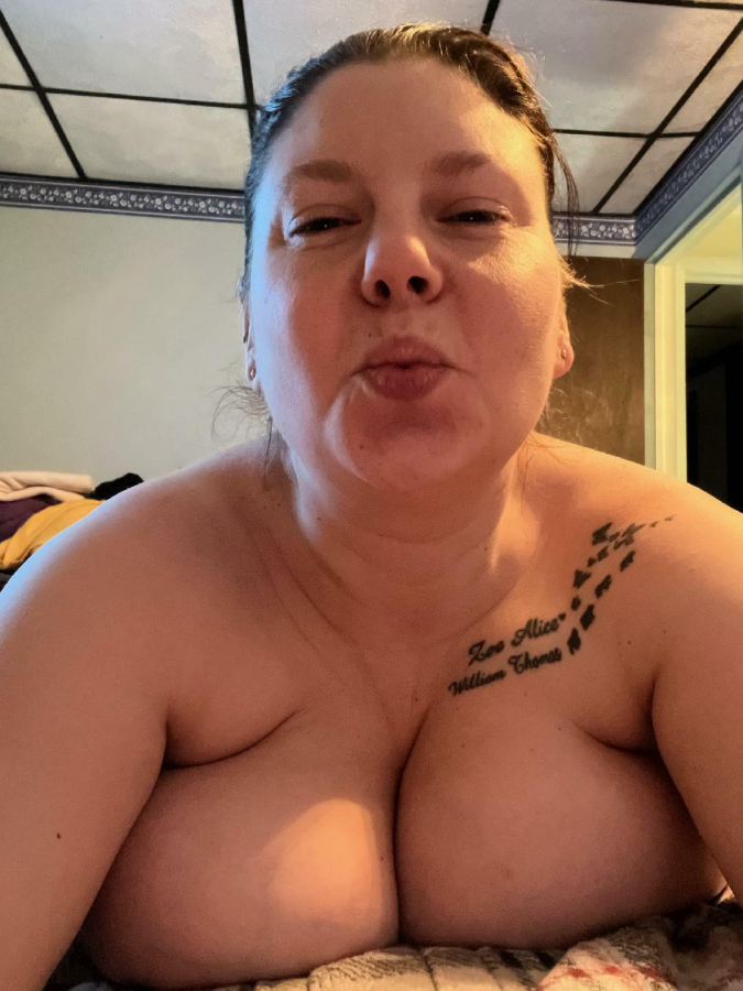 Does it still count as cleavage if I'm naked?