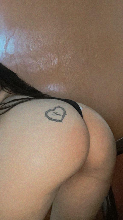 I have a small waist and a big ass for you?