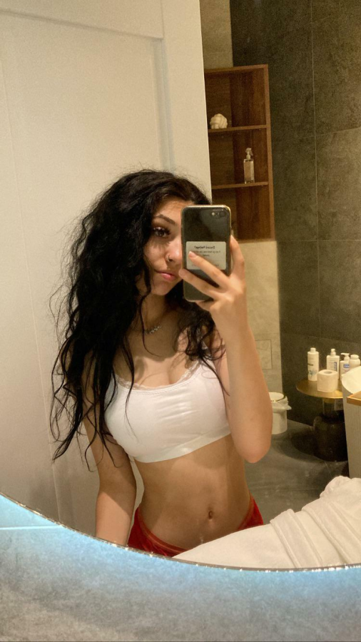Let me be ur petite fuckdoll daddy