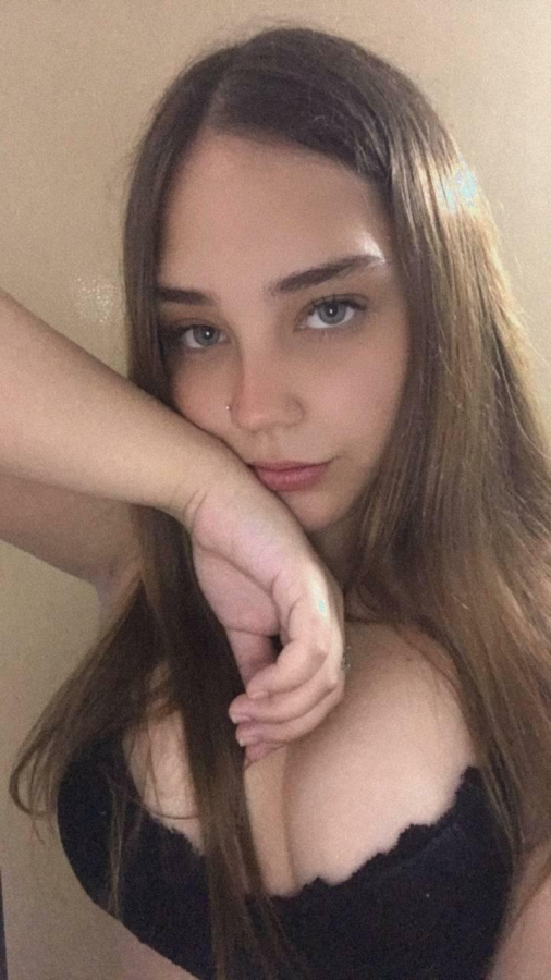 Just a petite 18you that loves having fun