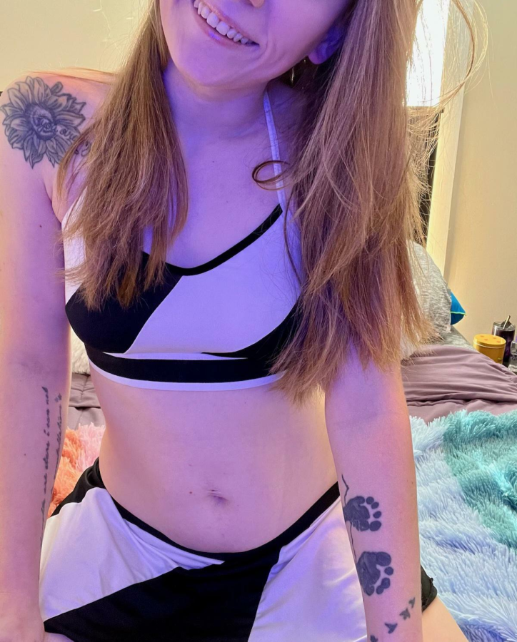 Young Shy Mom here ☺️