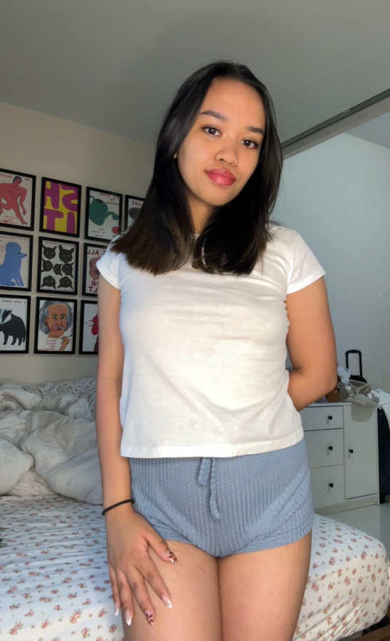 The only xsmall girl you need ?