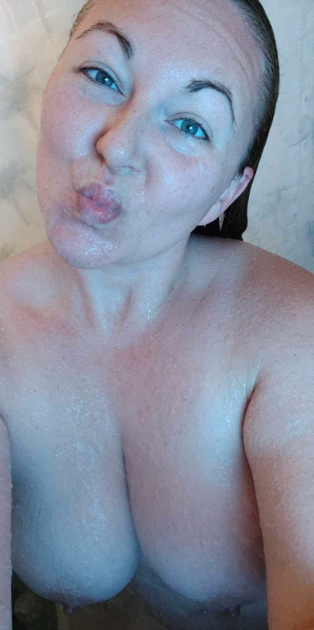 She likes to give shower kisses