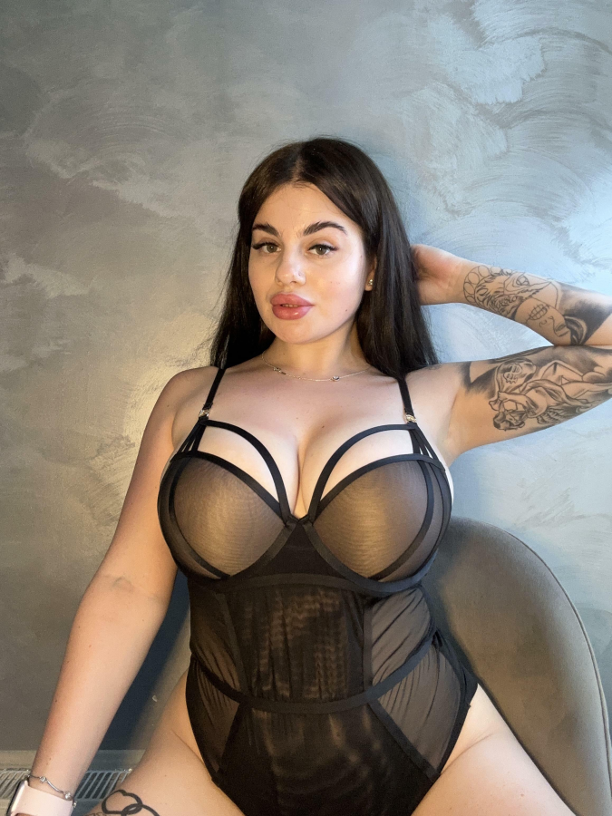 gorgeous girl in black lingerie