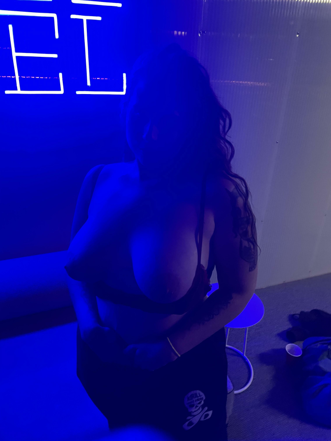 Would you try to pick up my wife if you saw her like this in the lobby?