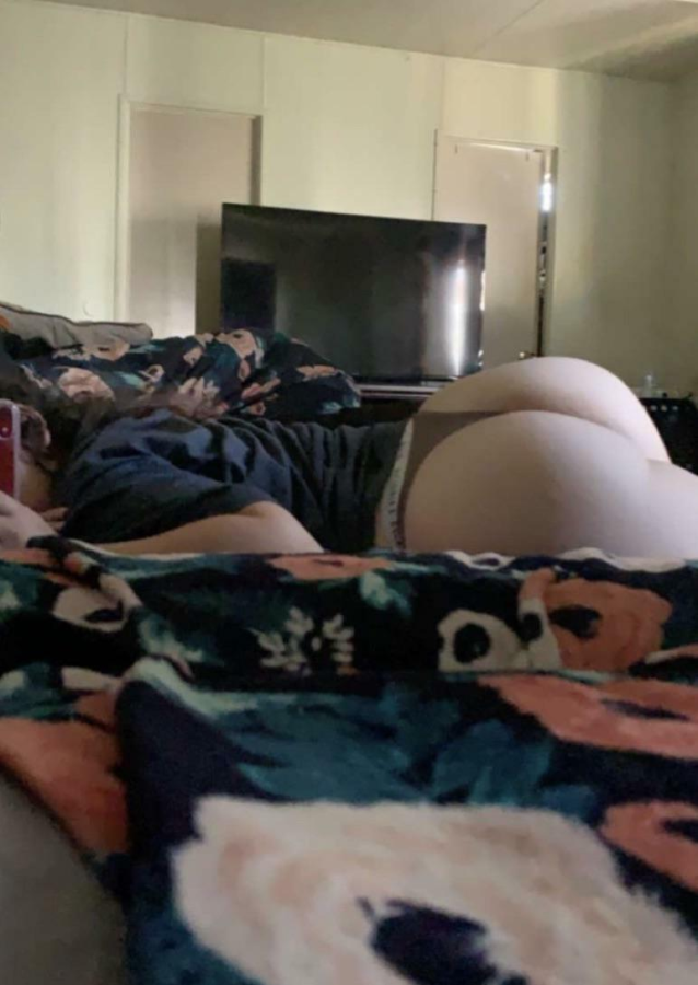 Been waiting for cock with the windows open all day. Think I might have to ask his best friend to fill me up so it’s nice and warm for him later…………….