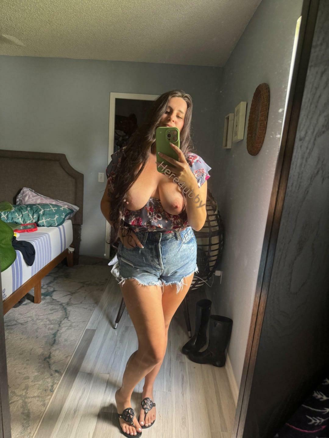 Are milfs next door your type…