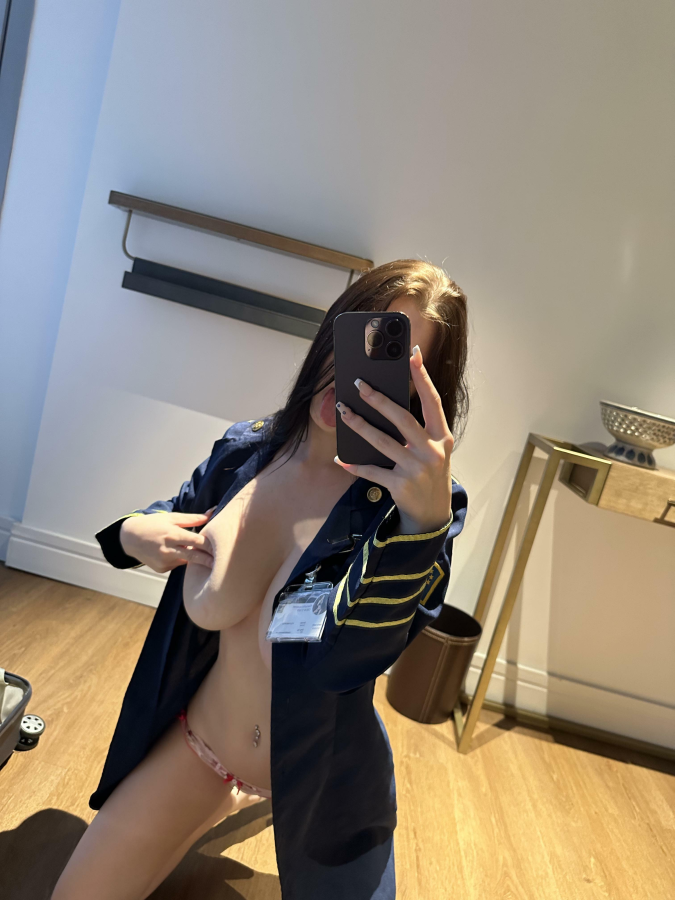 i luv beeing naughty in my work wear