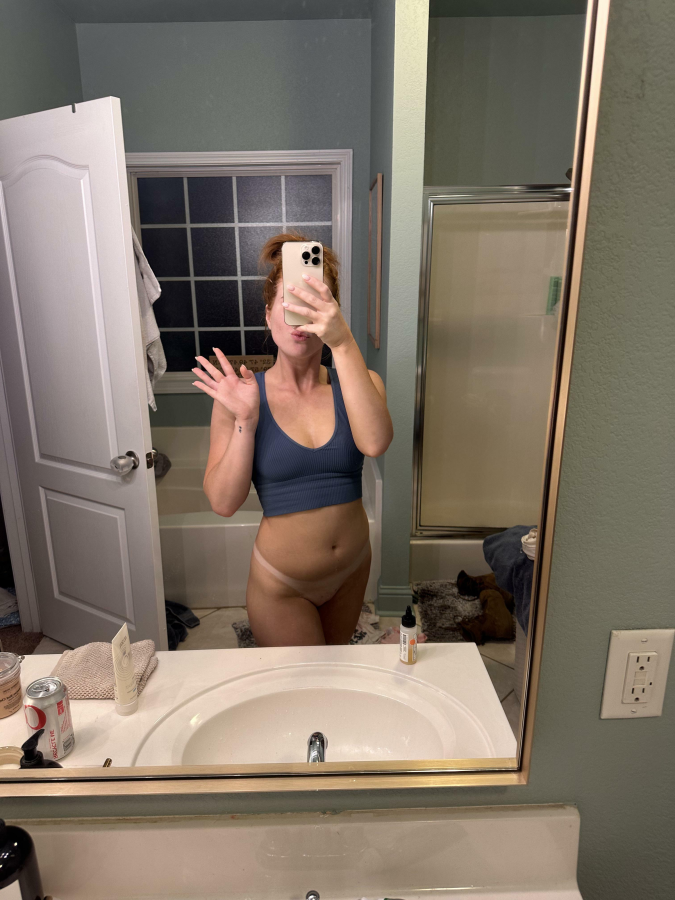 Cougars usually bite