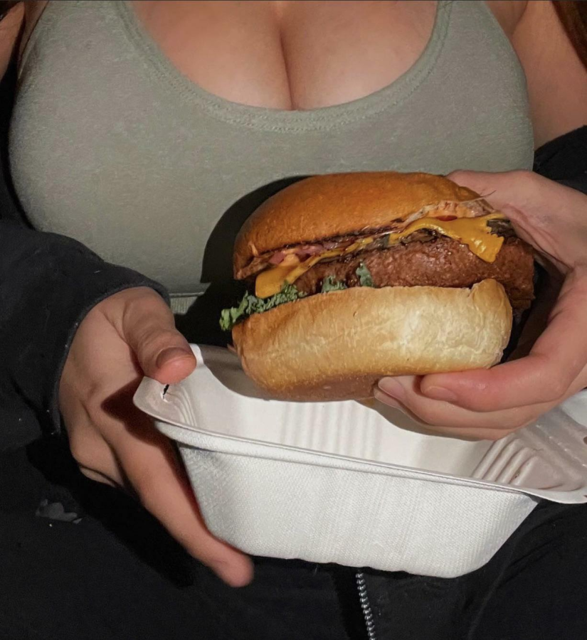 Two massive reasons to take me out on a date :)