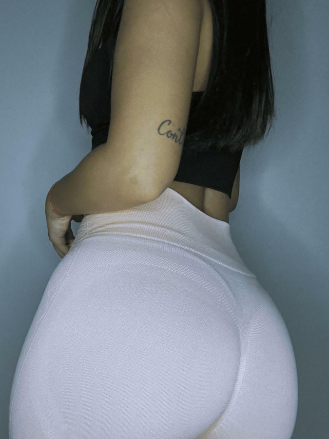 is my ass cute in new leggings?