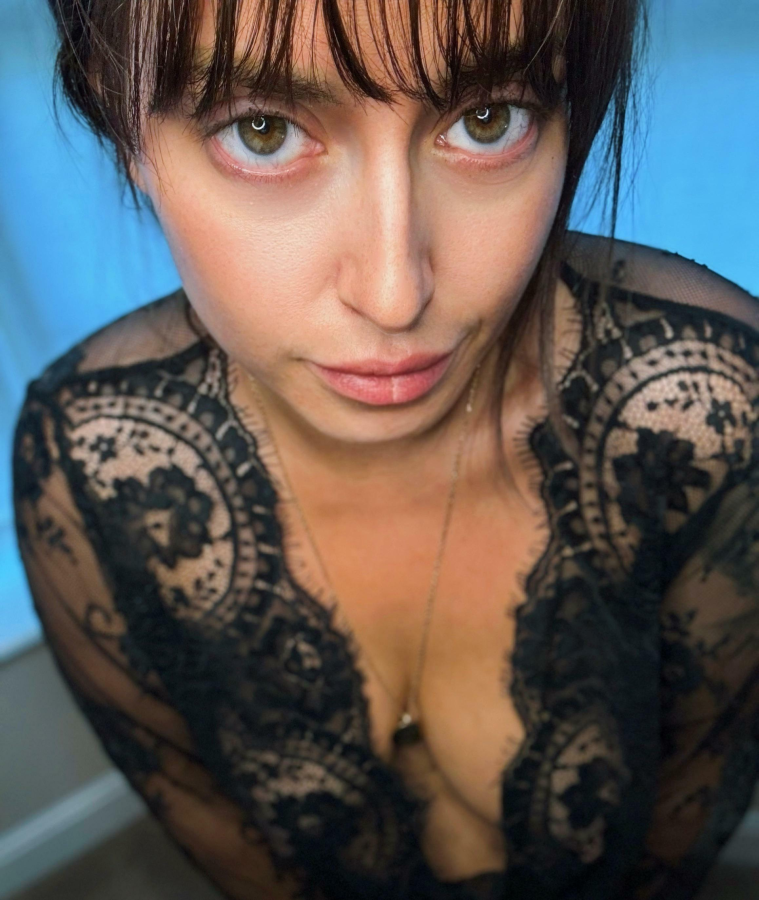 I can see you, what are you looking at?